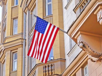 Посольство США в Москве. Источник - novostiobuh.e-animals.ru Посольство США в Москве. Источник - novostiobuh.e-animals.ru