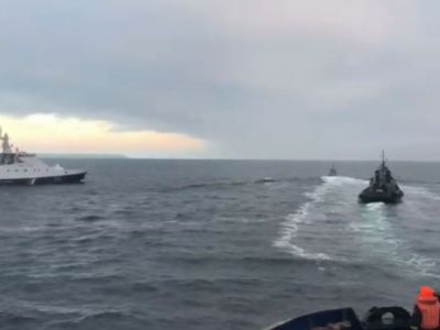 Суда в Керченском проливе, 25.11.18. Фото: скриншот видео youtube.com/watch?v=gcTSDaCg5xA Суда в Керченском проливе, 25.11.18. Фото: скриншот видео youtube.com/watch?v=gcTSDaCg5xA
